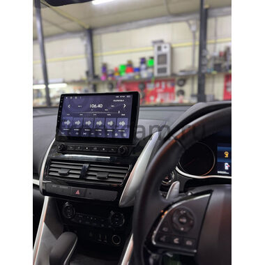 Рамка RM-9-0285 под магнитолу 9 дюймов для Mitsubishi Eclipse Cross 2017-2024 (взамен магнитолы с крутилками)