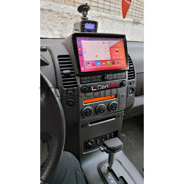 Рамка RM-9-1424 под магнитолу 9 дюймов для Nissan Navara 3 (D40), Pathfinder 3 2004-2014 (для авто с навигацией)