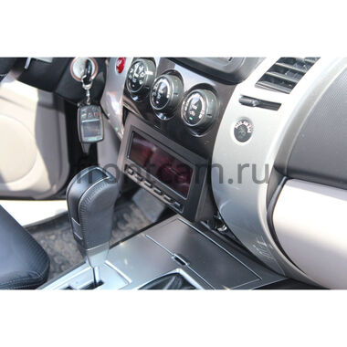 Canbox RP-MMTRB переходная рамка для Mitsubishi Pajero Sport 2008-2016 - для переноса бортового компьютера вниз