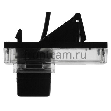 Камера Canbox AHD 1080p 150 градусов cam-004 для Toyota LC-100 (03-07), LC-200 (12+), Prado 120 (02-09) с запаской под днищем